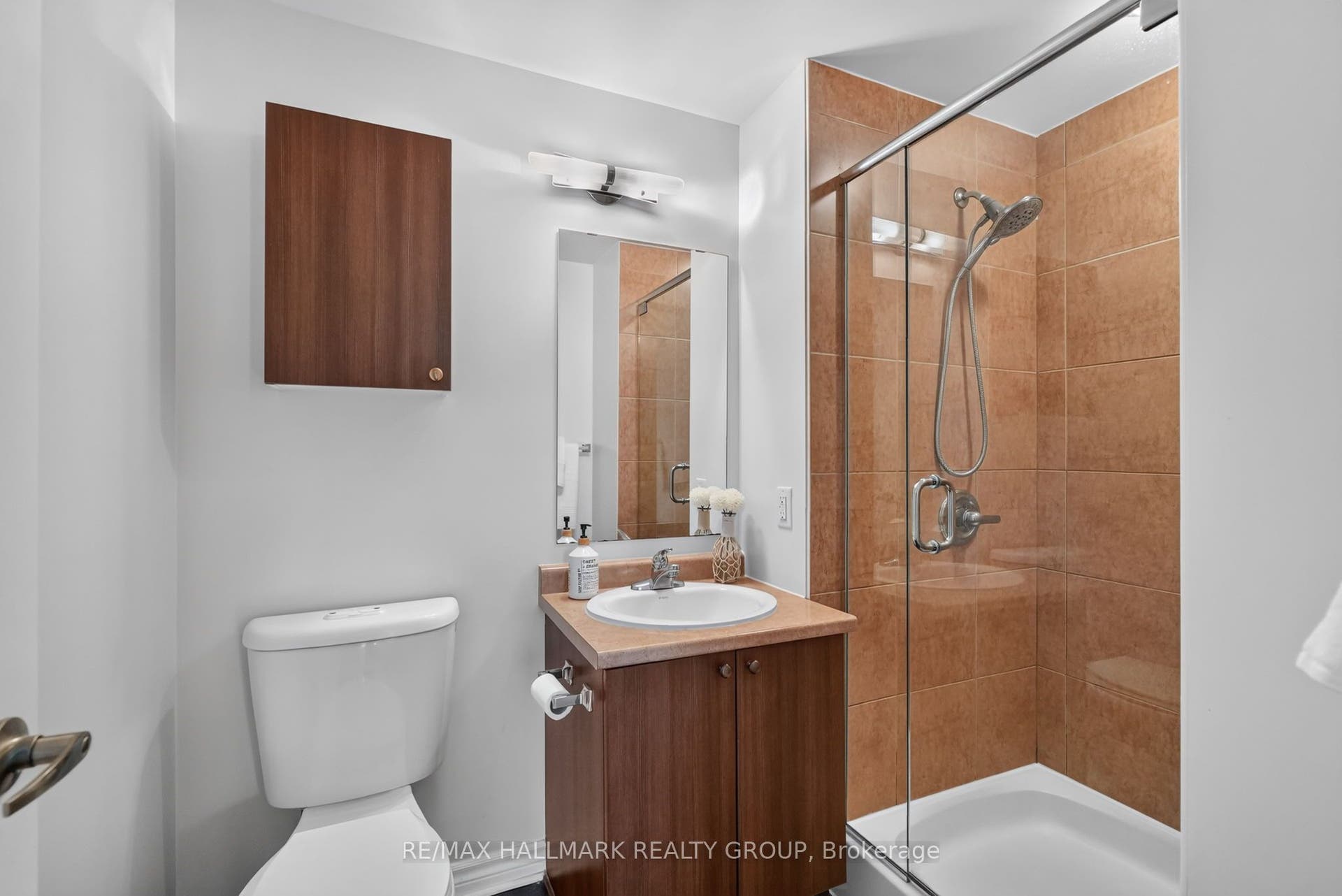 250 Lett Street, #405, West Centre Town, Ottawa ON K1R 0A8