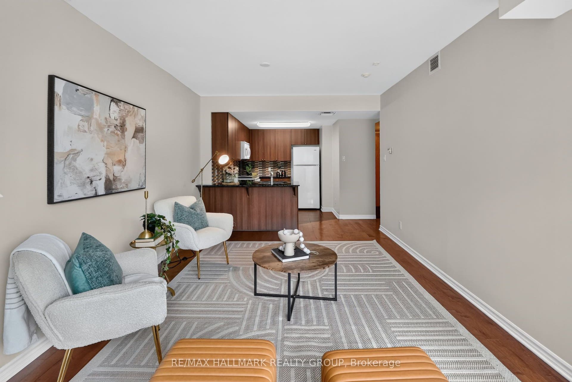 250 Lett Street, #405, West Centre Town, Ottawa ON K1R 0A8