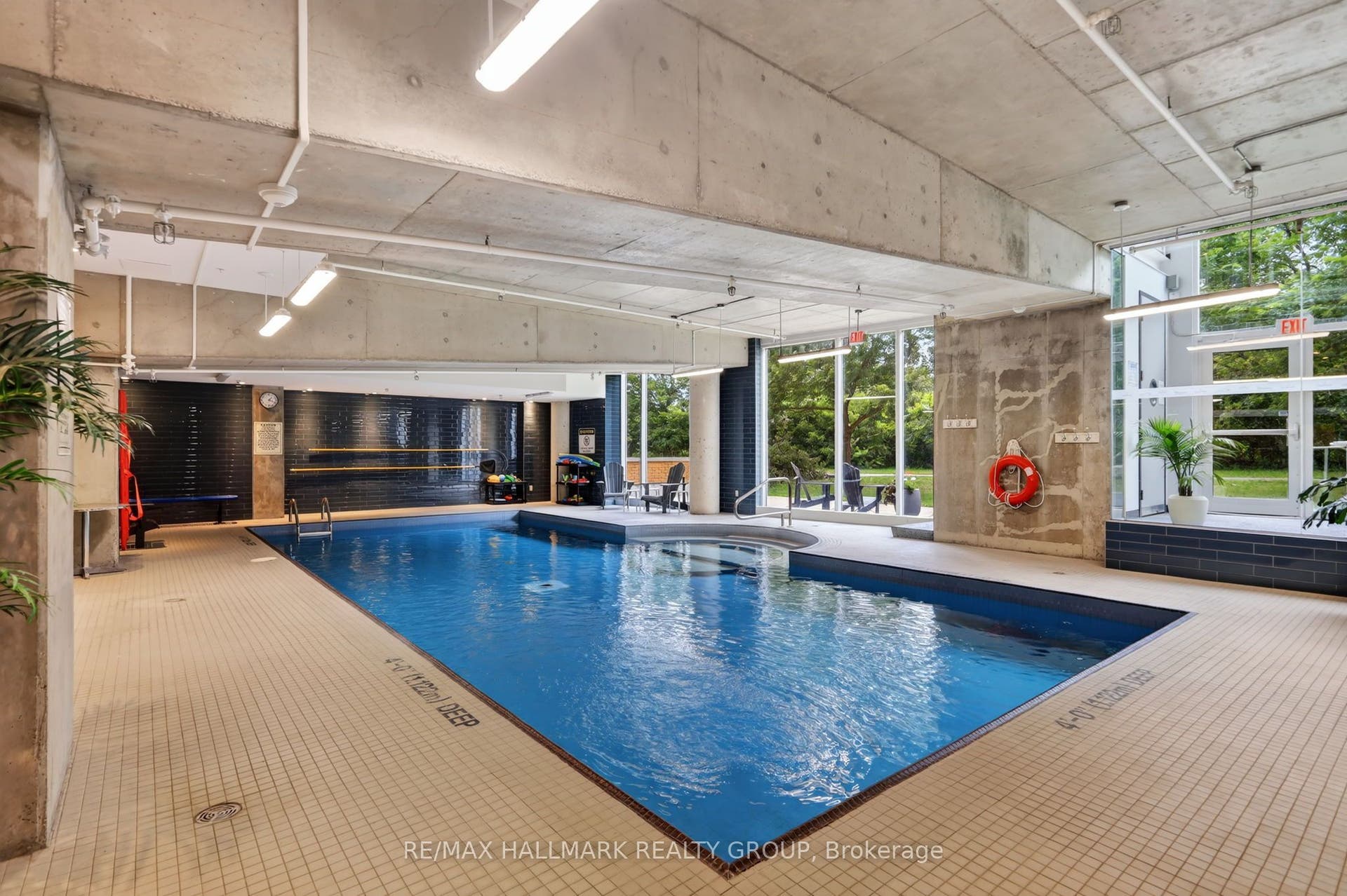 250 Lett Street, #405, West Centre Town, Ottawa ON K1R 0A8