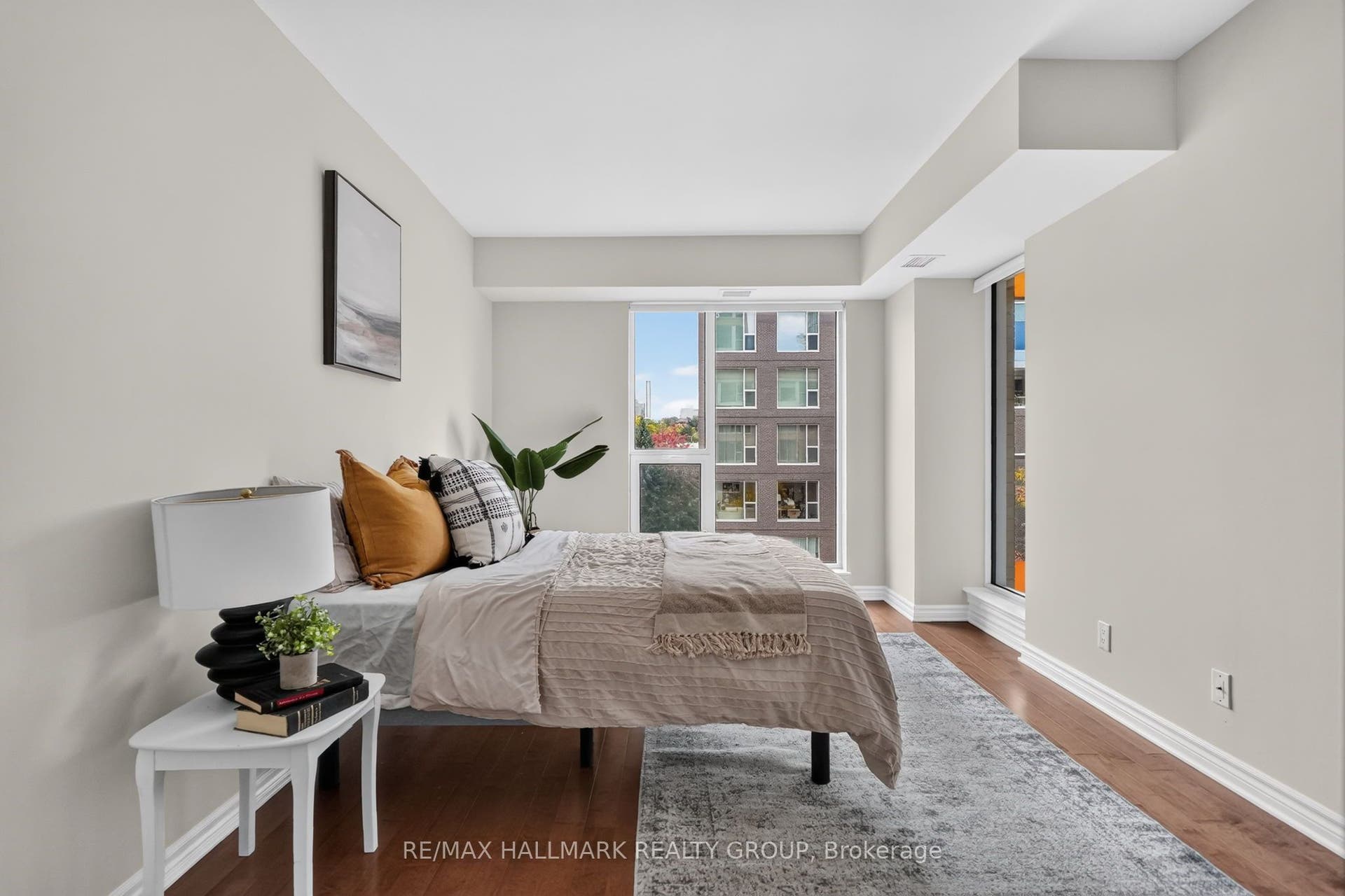 250 Lett Street, #405, West Centre Town, Ottawa ON K1R 0A8