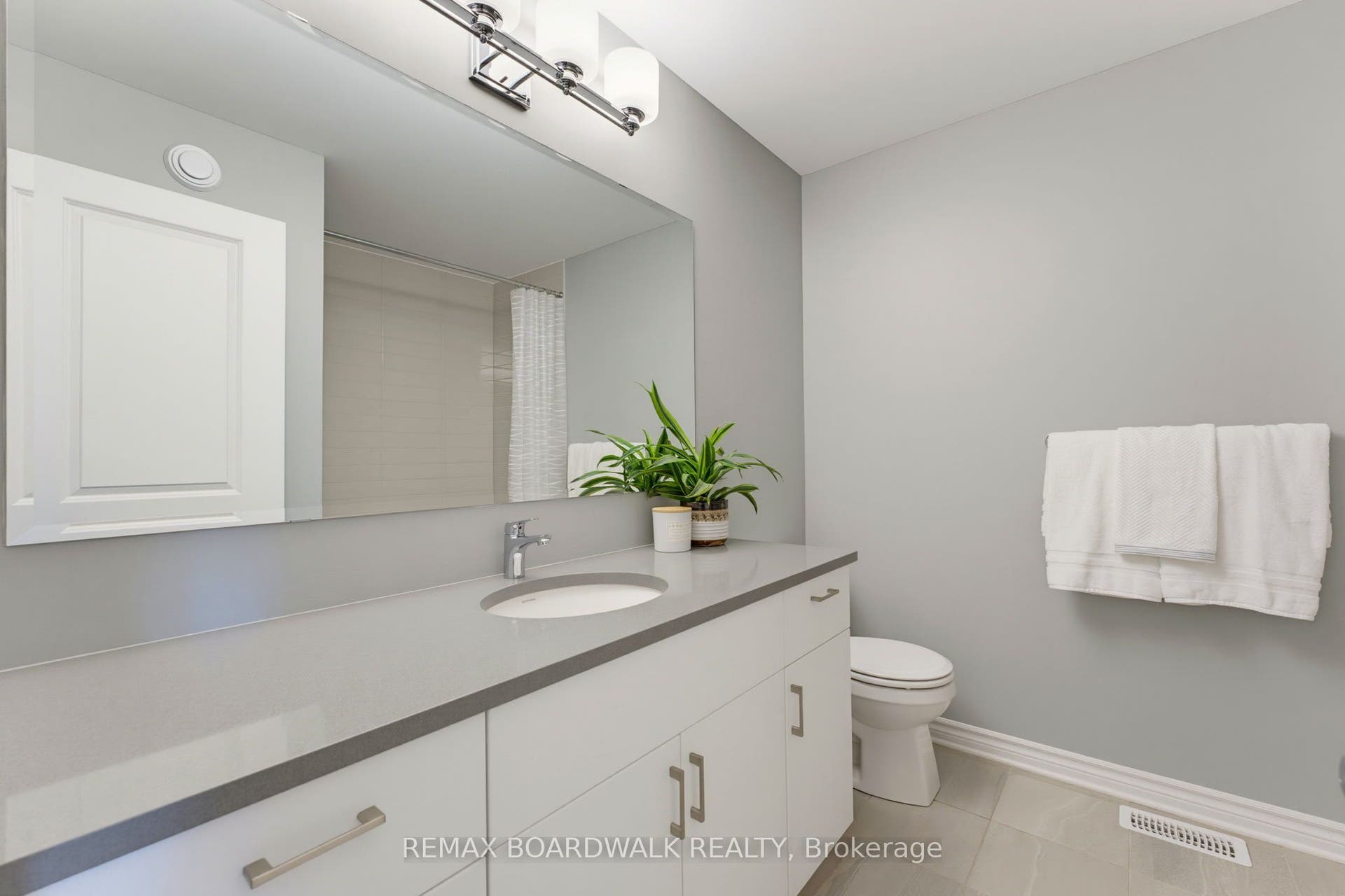 322 Cosanti Drive, Stittsville - Munster - Richmond, Ottawa ON K2S 2W6 322 Cosanti Drive, Stittsville - Munster - Richmond, Ottawa ON K2S 2W6
