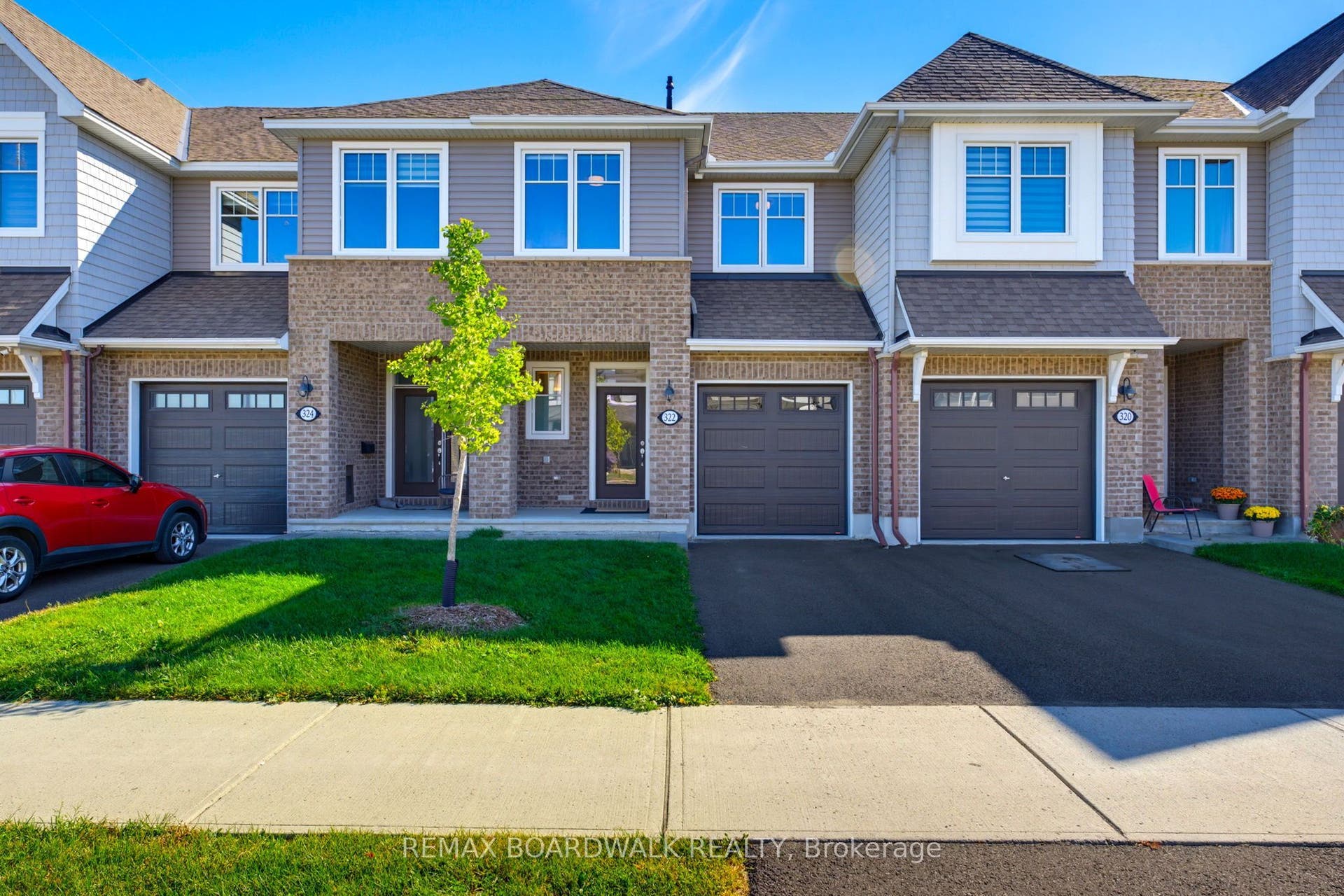 322 Cosanti Drive, Stittsville - Munster - Richmond, Ottawa ON K2S 2W6 322 Cosanti Drive, Stittsville - Munster - Richmond, Ottawa ON K2S 2W6