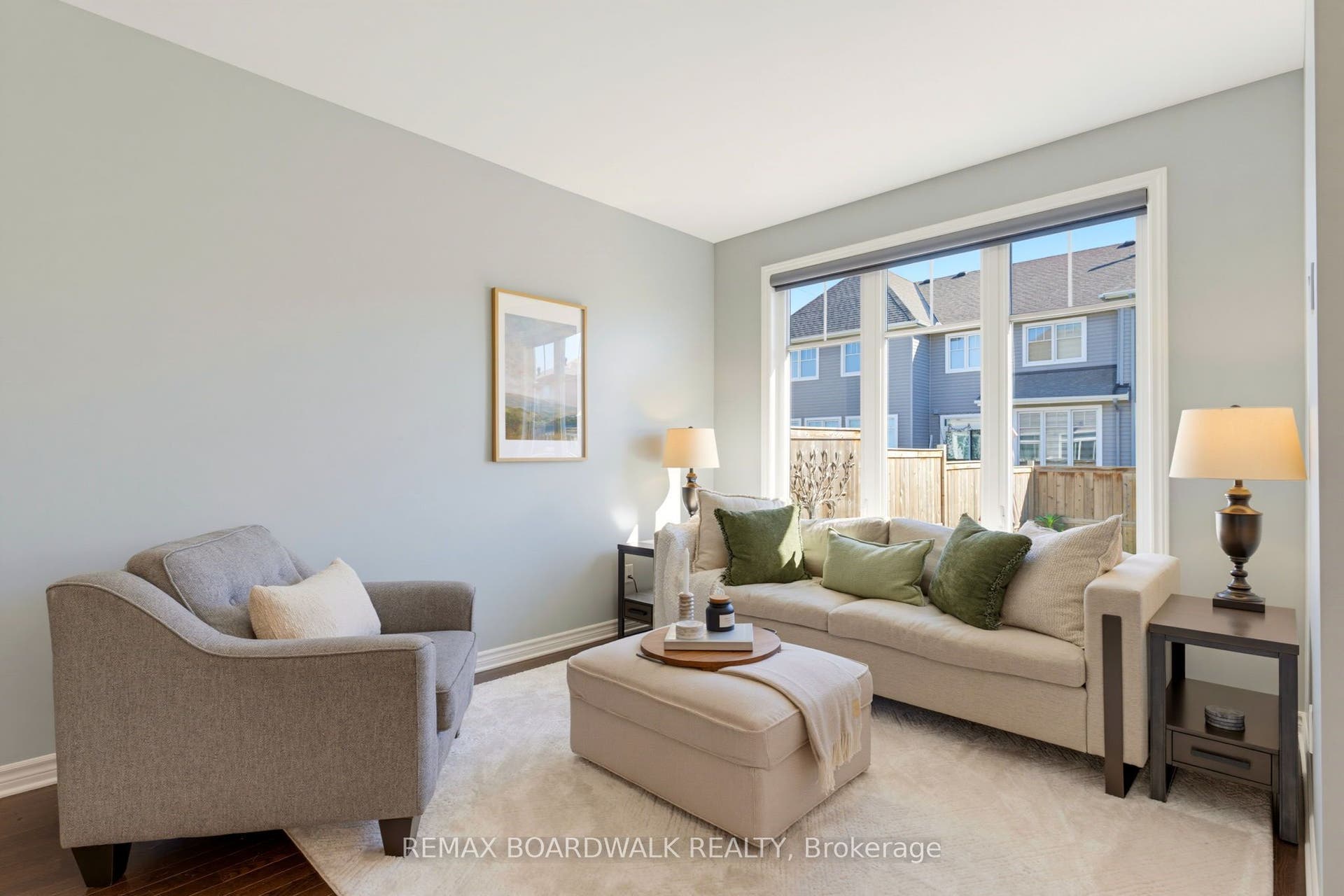 322 Cosanti Drive, Stittsville - Munster - Richmond, Ottawa ON K2S 2W6 322 Cosanti Drive, Stittsville - Munster - Richmond, Ottawa ON K2S 2W6