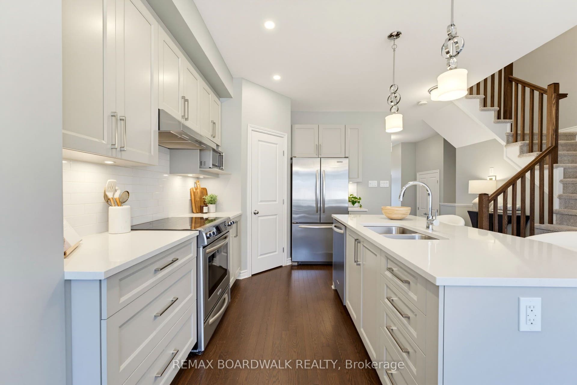 322 Cosanti Drive, Stittsville - Munster - Richmond, Ottawa ON K2S 2W6 322 Cosanti Drive, Stittsville - Munster - Richmond, Ottawa ON K2S 2W6