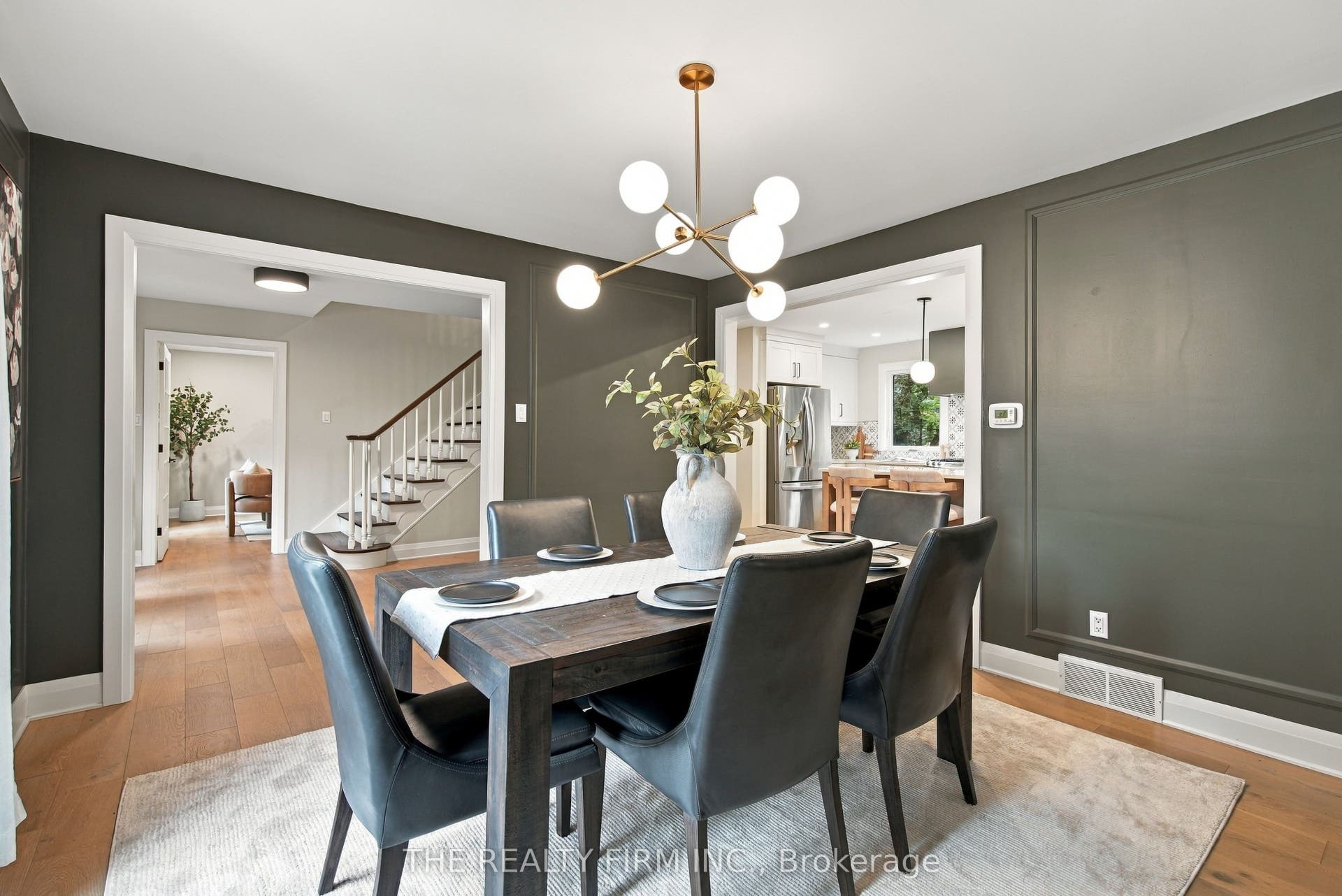 Formal dining room