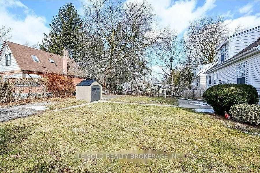 112 Leland Street, Bsmt Room #2, Hamilton, Hamilton ON L8S 3A2