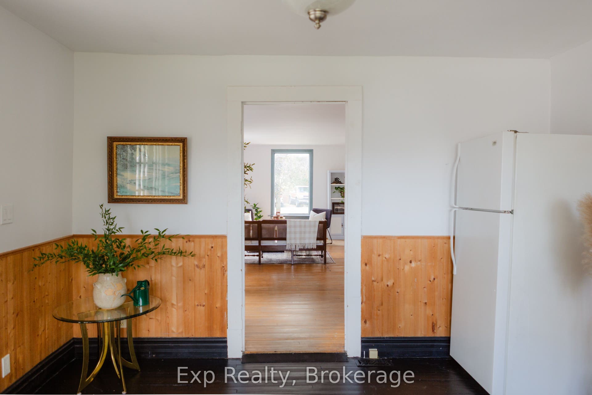 112 Front Street W, Stirling-Rawdon, Hastings ON K0K 3E0