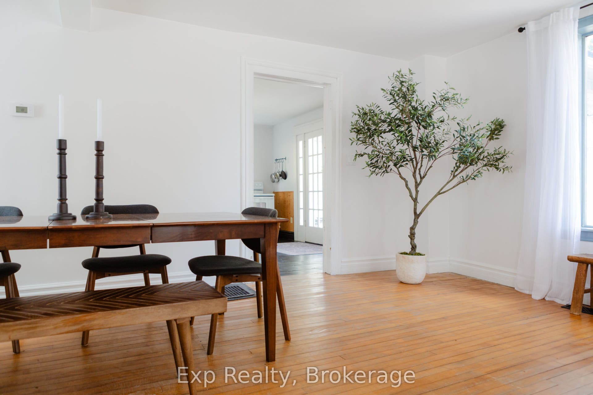 112 Front Street W, Stirling-Rawdon, Hastings ON K0K 3E0