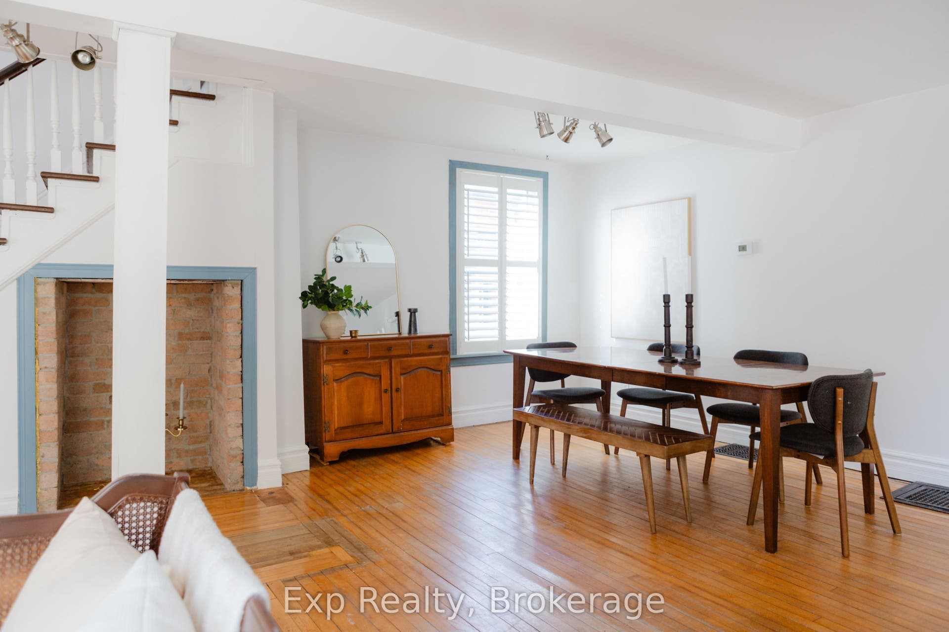 112 Front Street W, Stirling-Rawdon, Hastings ON K0K 3E0