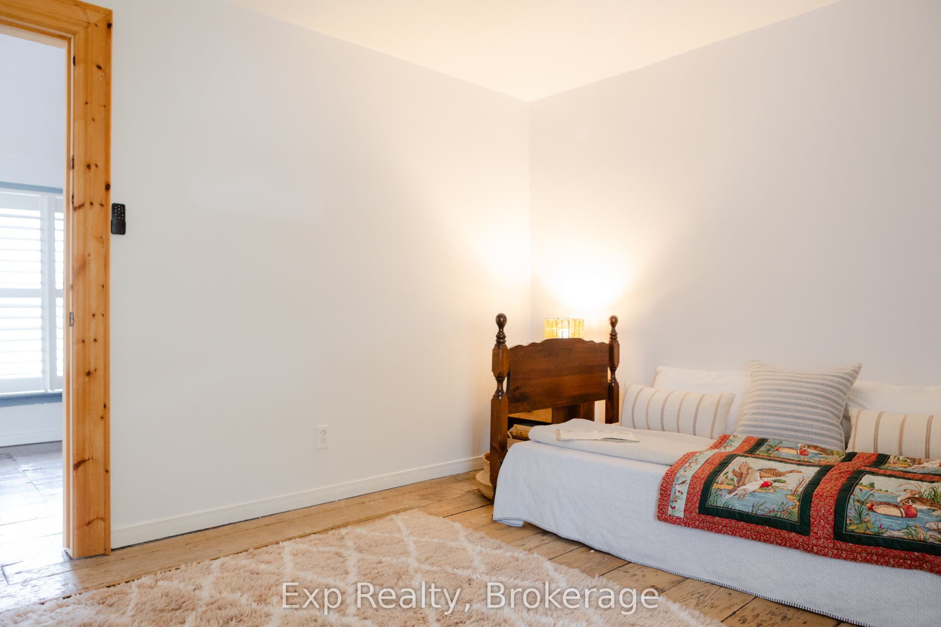 112 Front Street W, Stirling-Rawdon, Hastings ON K0K 3E0