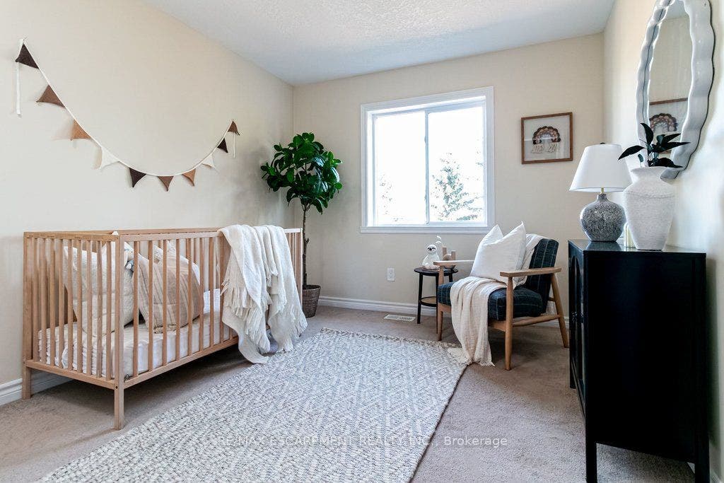 159 Highgate Heights, Hamilton, Hamilton ON L8J 0A3
