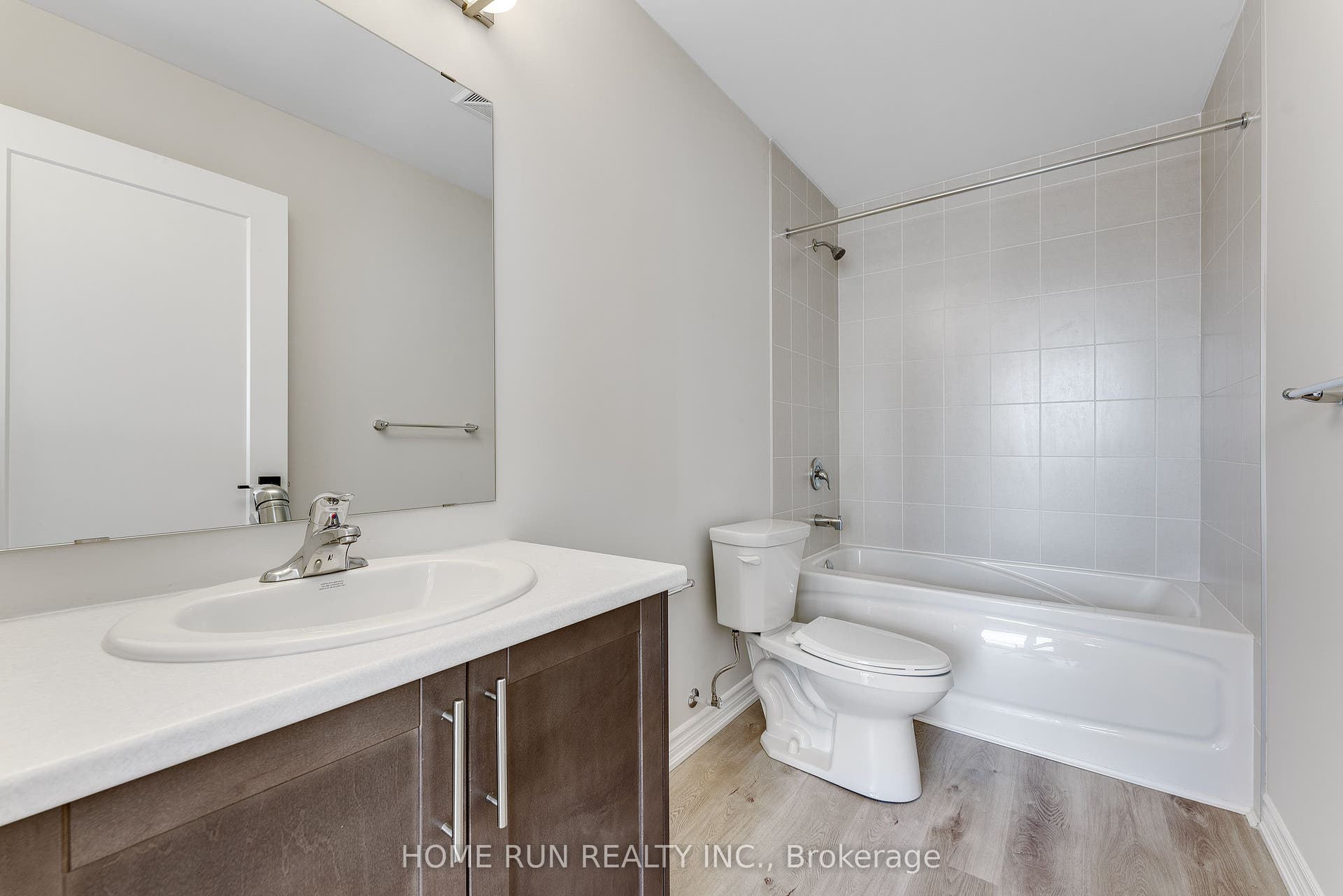 397 Codds Road, #302, Manor Park - Cardinal Glen And Area, Ottawa ON K1K 5C7 397 Codds Road, #302, Manor Park - Cardinal Glen And Area, Ottawa ON K1K 5C7