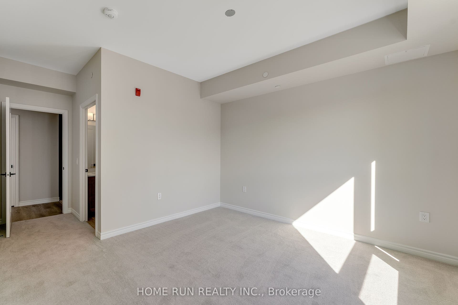 397 Codds Road, #302, Manor Park - Cardinal Glen And Area, Ottawa ON K1K 5C7 397 Codds Road, #302, Manor Park - Cardinal Glen And Area, Ottawa ON K1K 5C7
