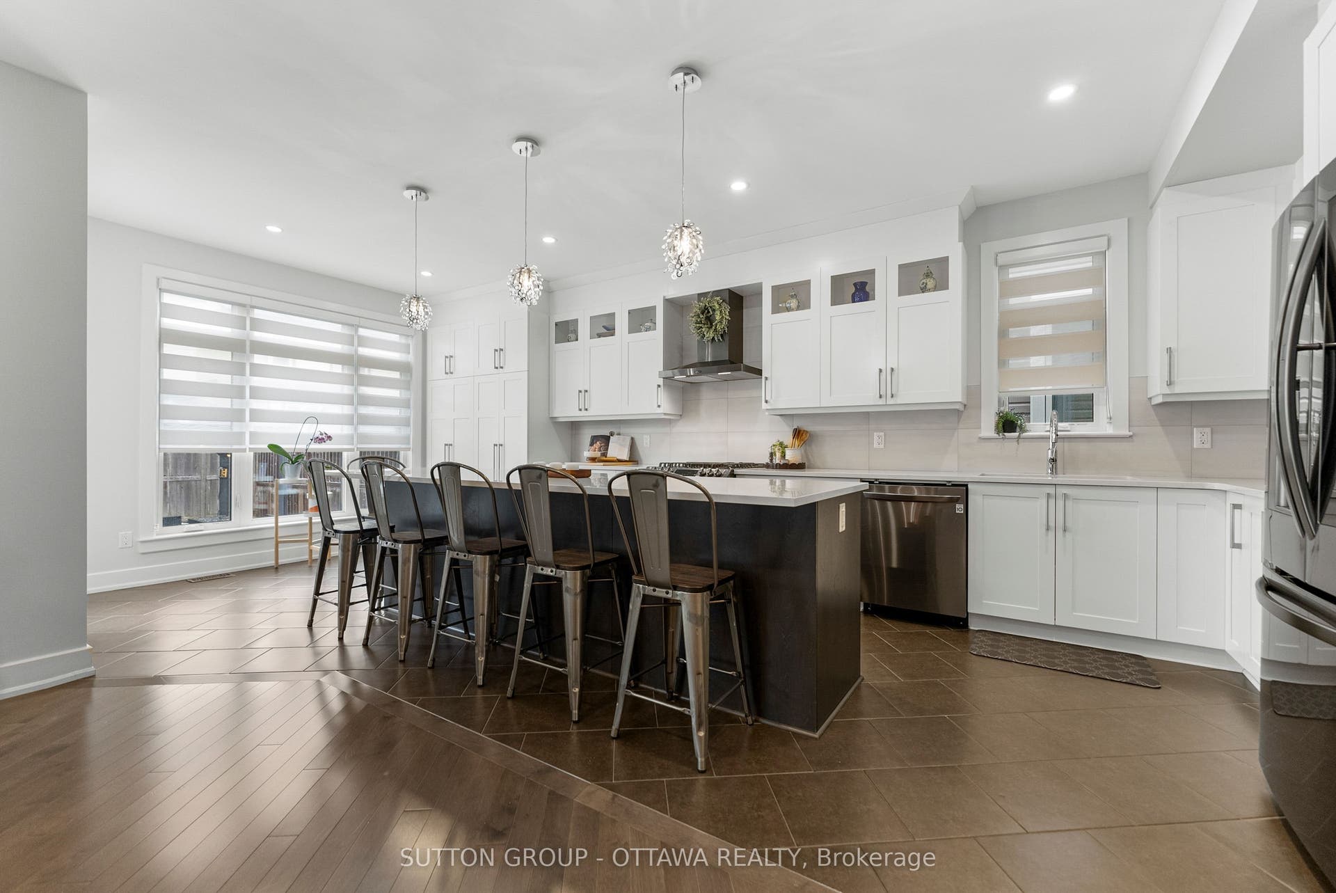 571 Egret Way, Barrhaven, Ottawa ON K2J 0E3 571 Egret Way, Barrhaven, Ottawa ON K2J 0E3