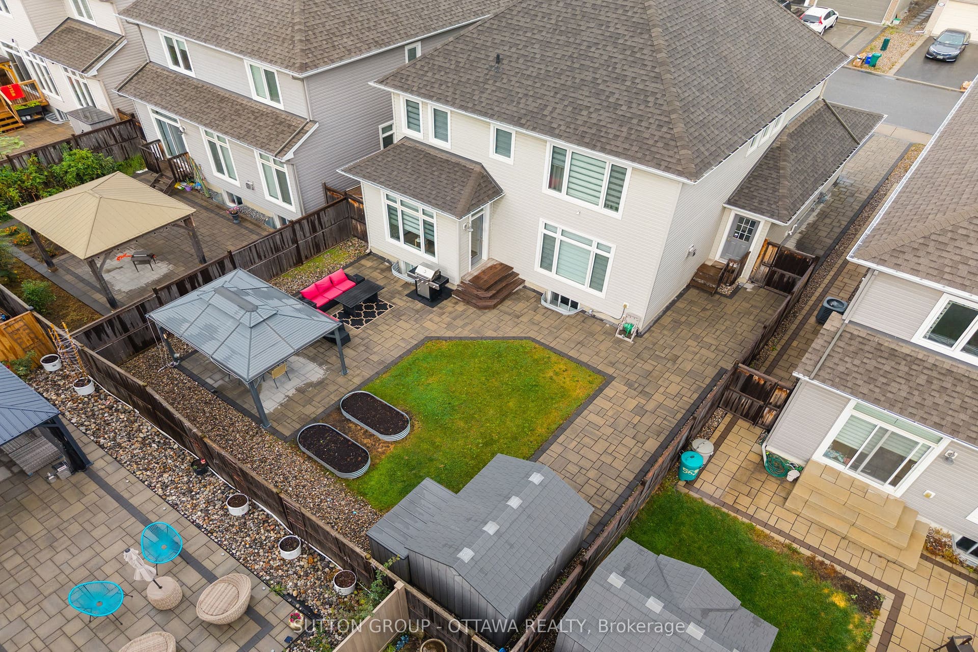 571 Egret Way, Barrhaven, Ottawa ON K2J 0E3 571 Egret Way, Barrhaven, Ottawa ON K2J 0E3