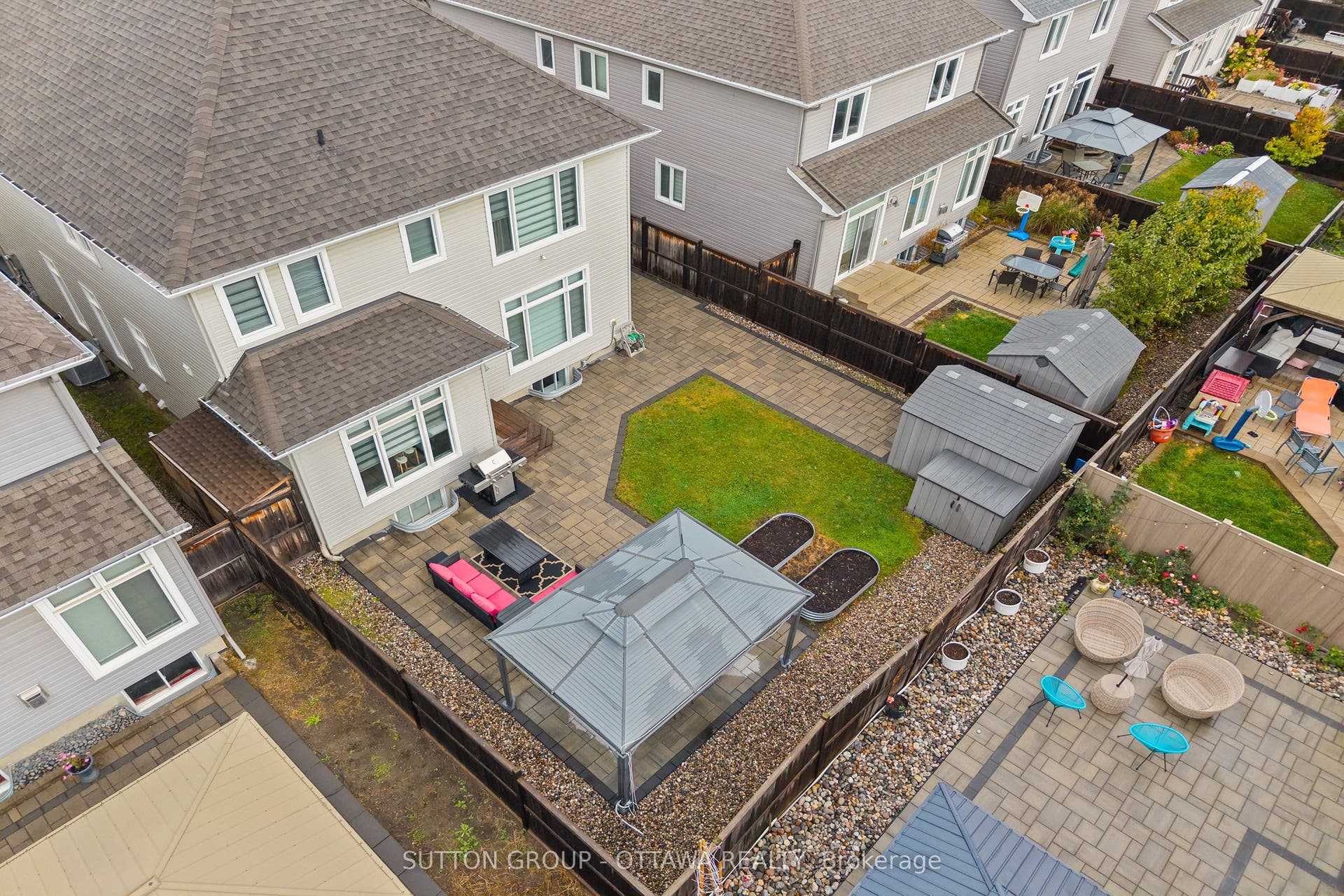 571 Egret Way, Barrhaven, Ottawa ON K2J 0E3 571 Egret Way, Barrhaven, Ottawa ON K2J 0E3