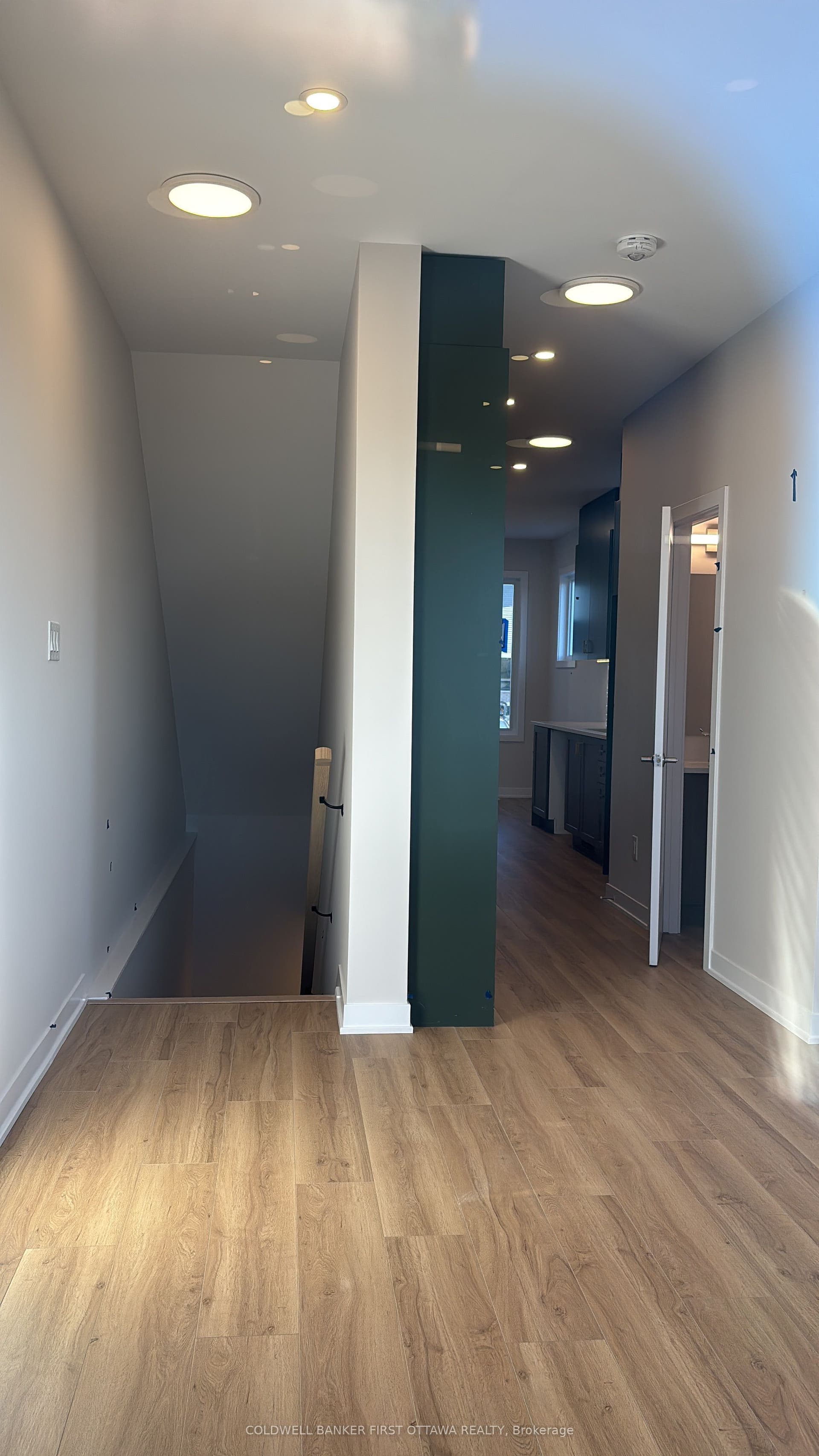 330 Stargrass Private, Barrhaven, Ottawa ON K2J 6R8 330 Stargrass Private, Barrhaven, Ottawa ON K2J 6R8