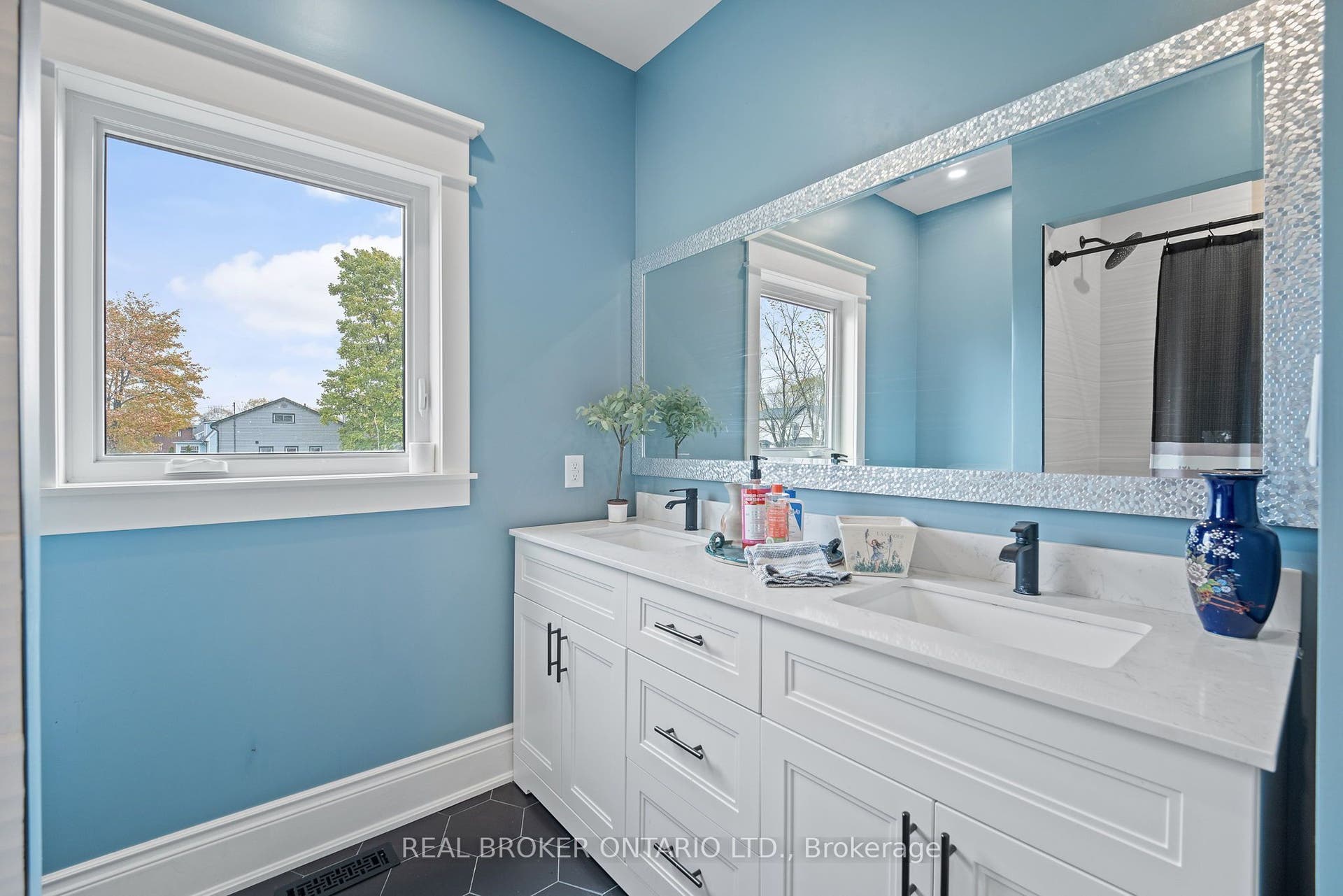 3809 Netherby Road, Fort Erie, Niagara ON L0S 1S0
