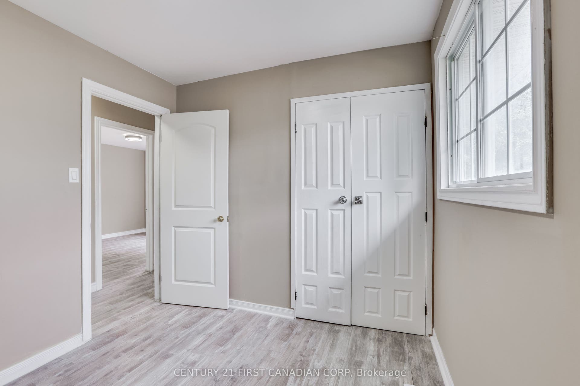 63 Renny Crescent, #MAIN, London South, Middlesex ON N6E 2C4