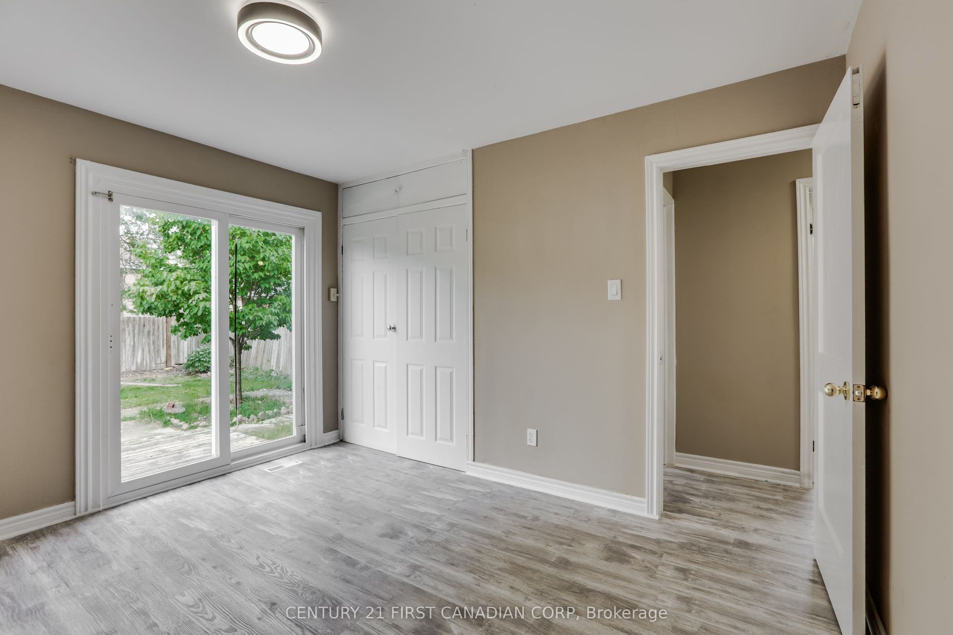 63 Renny Crescent, #MAIN, London South, Middlesex ON N6E 2C4