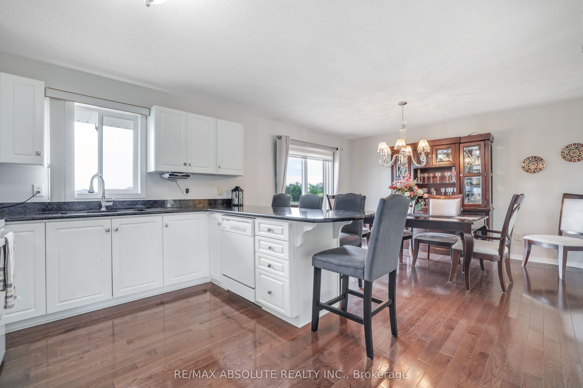 14 Riley Crescent, McNab/Braeside, Renfrew ON K7S 3G8