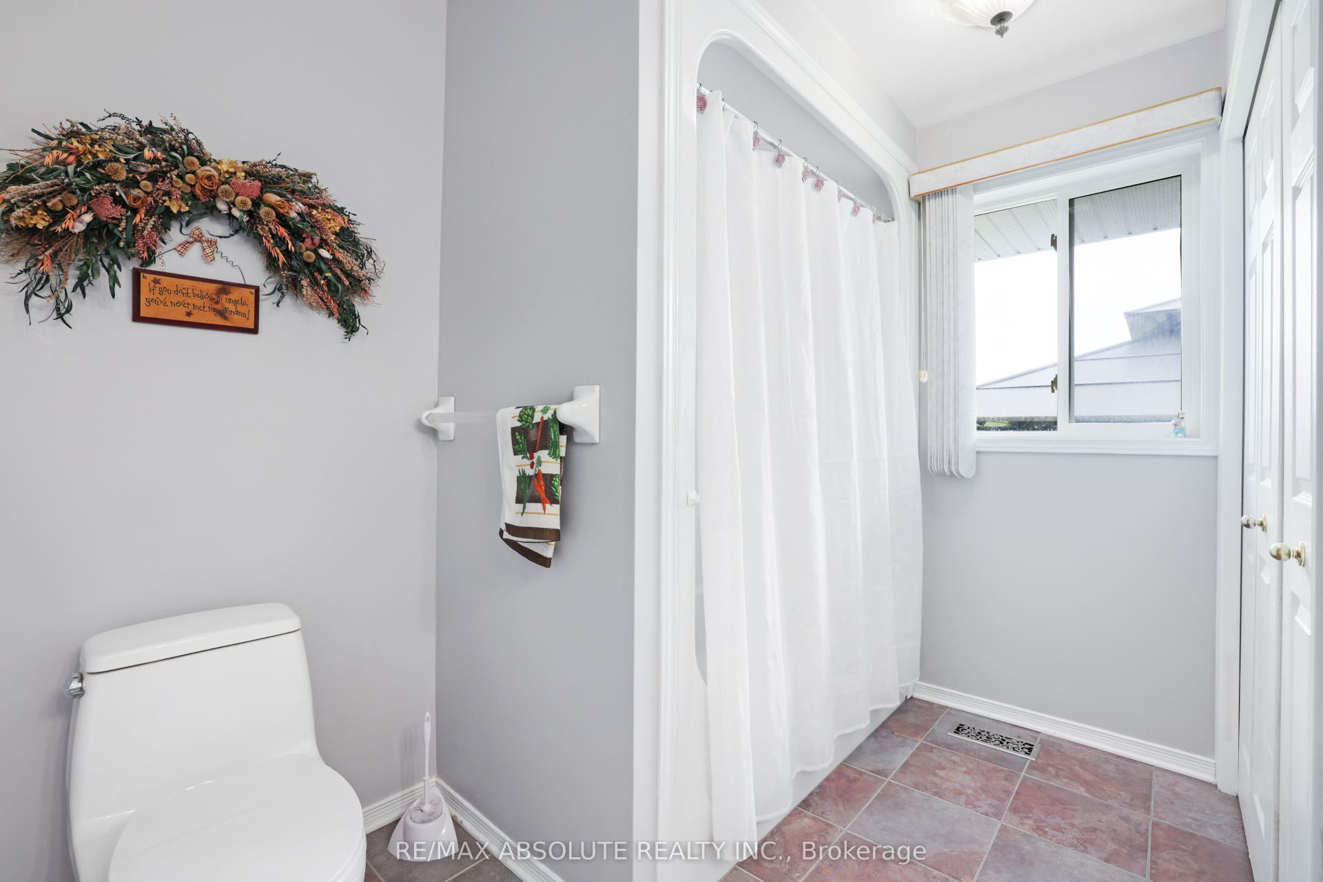 14 Riley Crescent, McNab/Braeside, Renfrew ON K7S 3G8