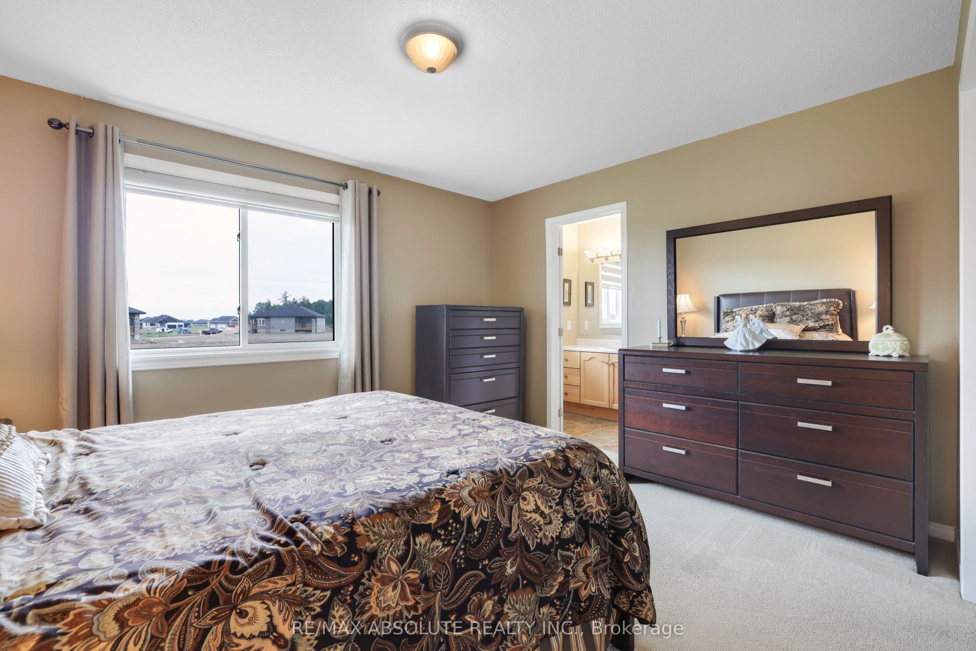 14 Riley Crescent, McNab/Braeside, Renfrew ON K7S 3G8