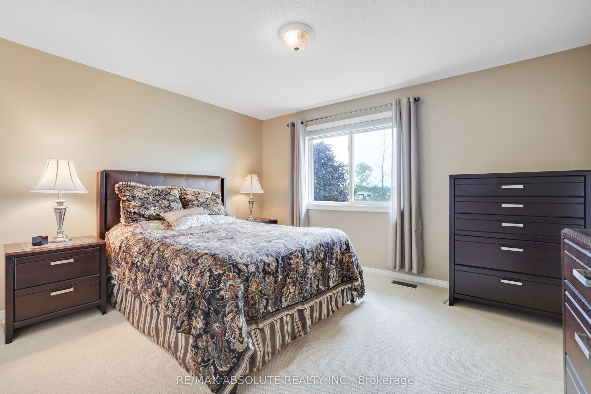14 Riley Crescent, McNab/Braeside, Renfrew ON K7S 3G8