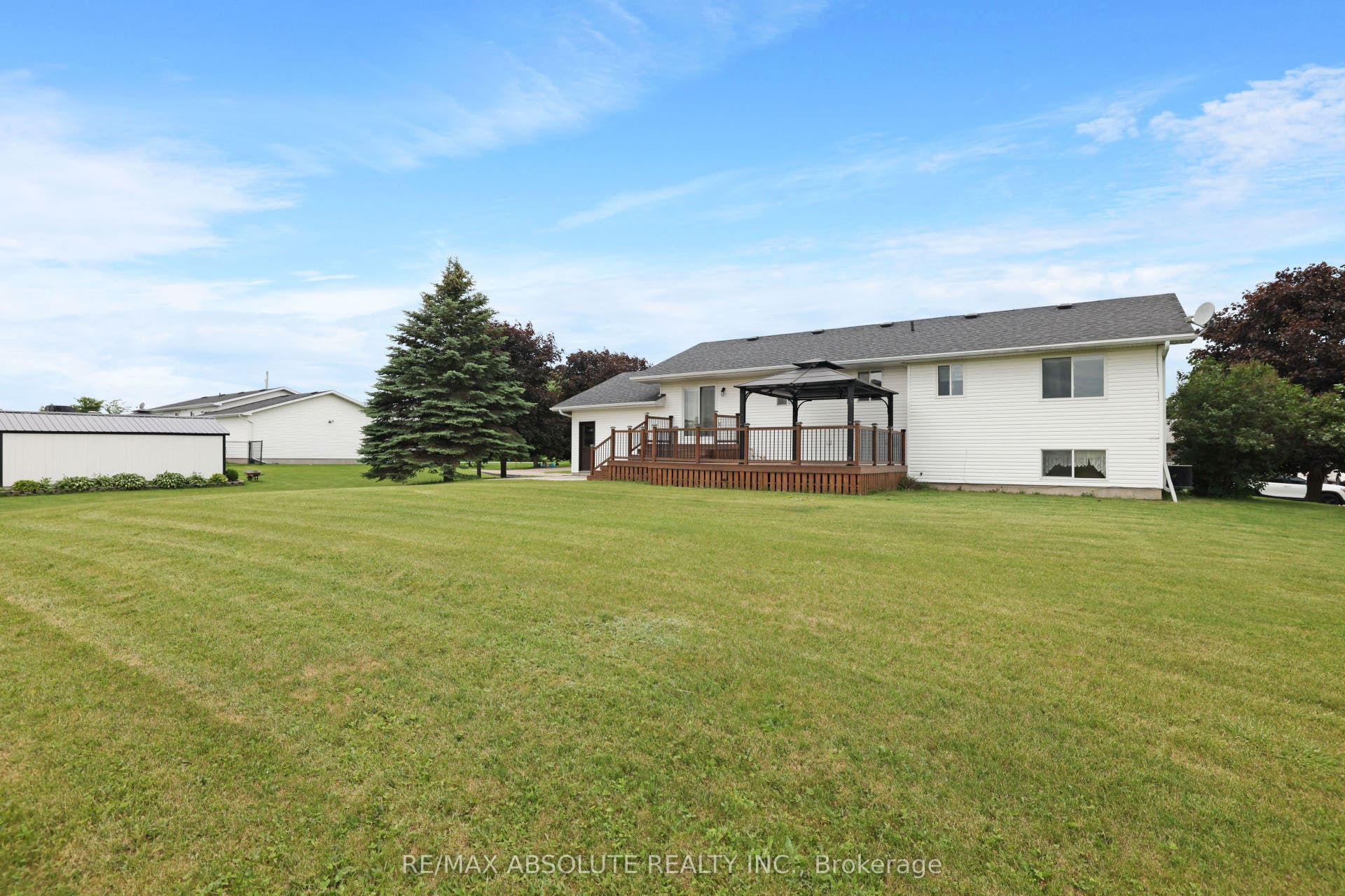 14 Riley Crescent, McNab/Braeside, Renfrew ON K7S 3G8