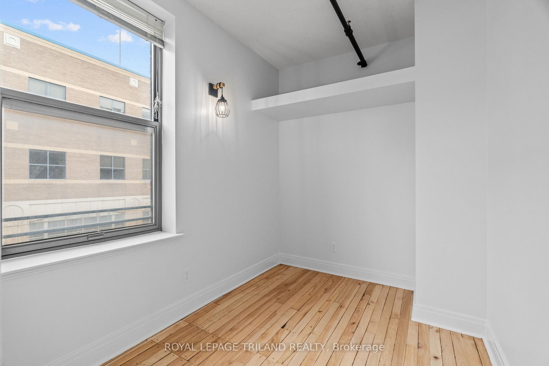330 Clarence Street, #506, London East, Middlesex ON N6A 6H6
