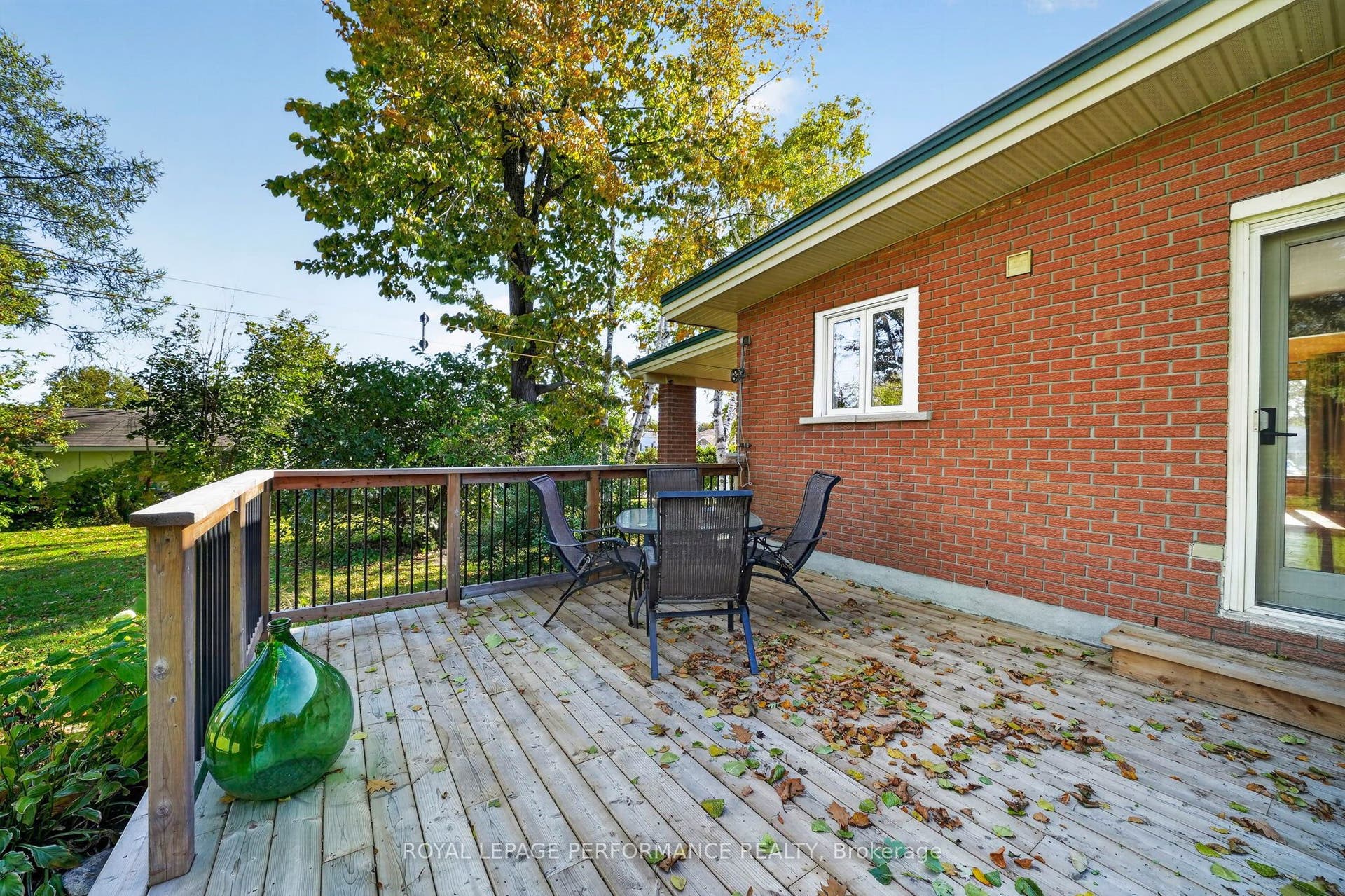 2761 Ross Avenue, Cornwall, Stormont, Dundas And Glengarry ON K6K 1E6