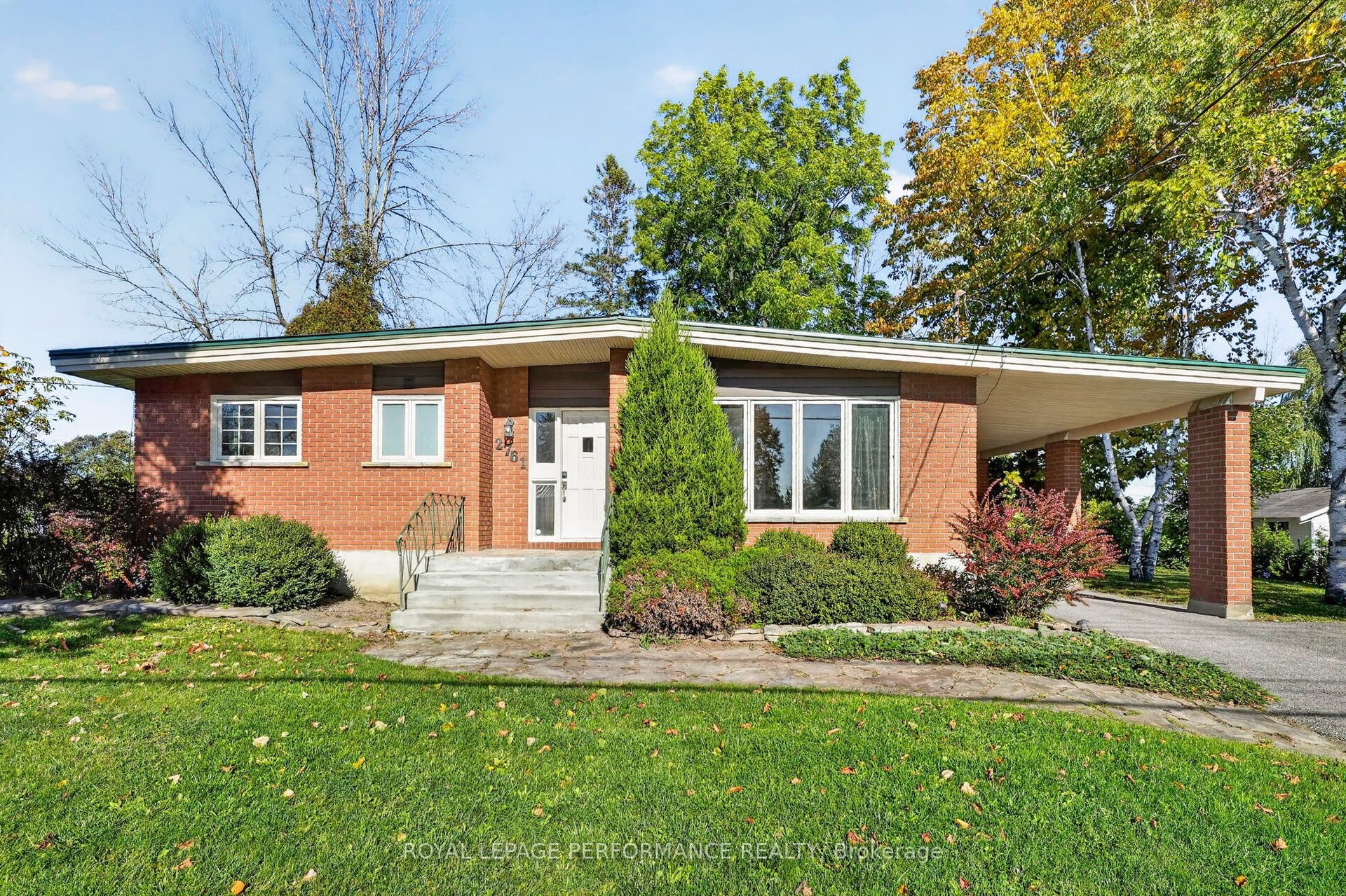 2761 Ross Avenue, Cornwall, Stormont, Dundas And Glengarry ON K6K 1E6