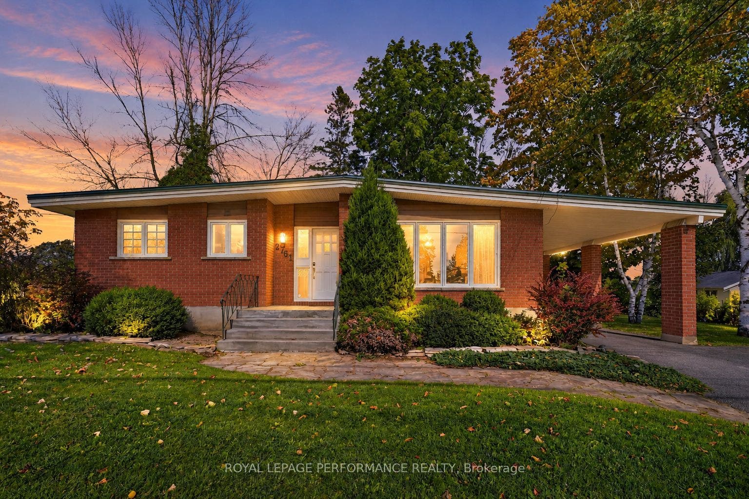 2761 Ross Avenue, Cornwall, Stormont, Dundas And Glengarry ON K6K 1E6