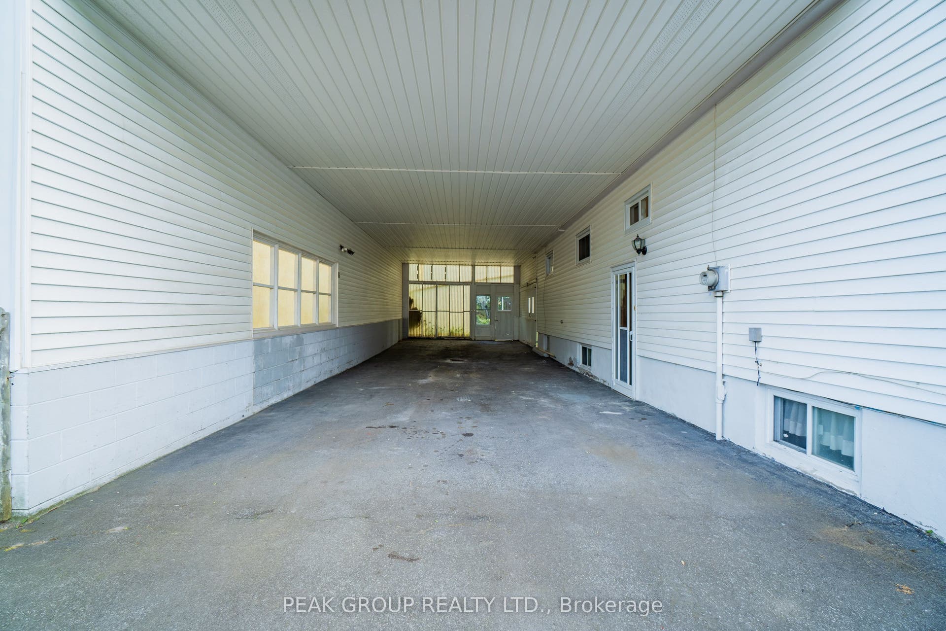 6020 Keith Street, Niagara Falls, Niagara ON L2J 1K2