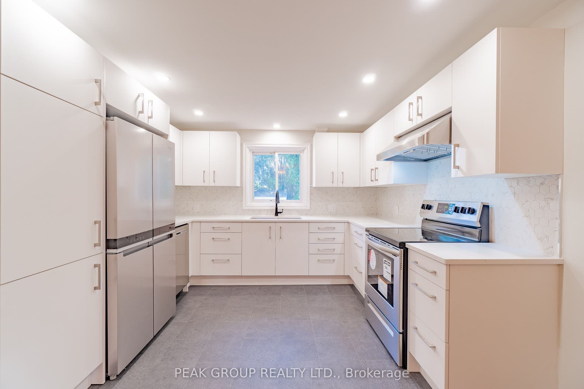 6020 Keith Street, Niagara Falls, Niagara ON L2J 1K2