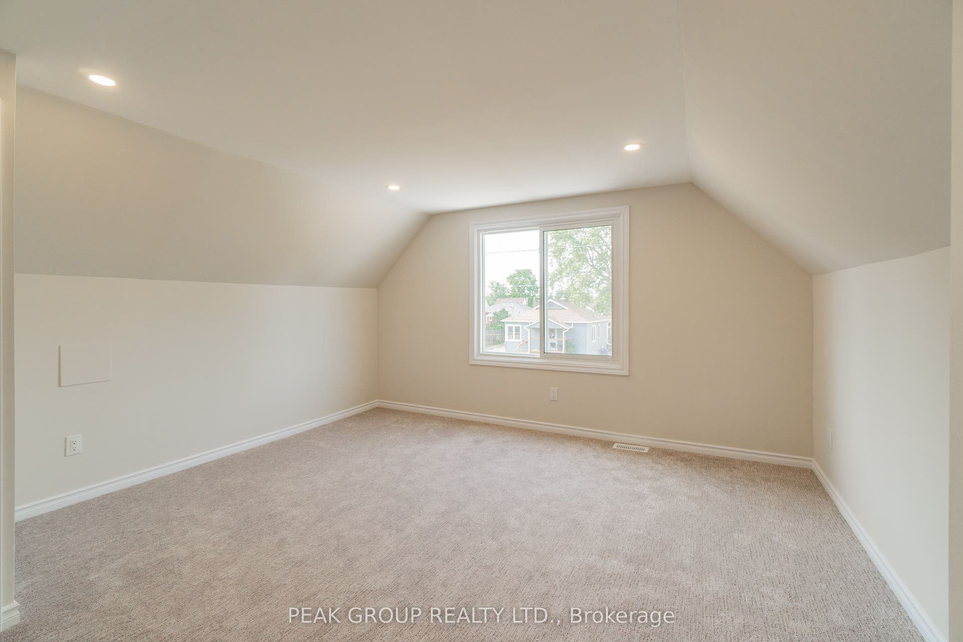 6020 Keith Street, Niagara Falls, Niagara ON L2J 1K2