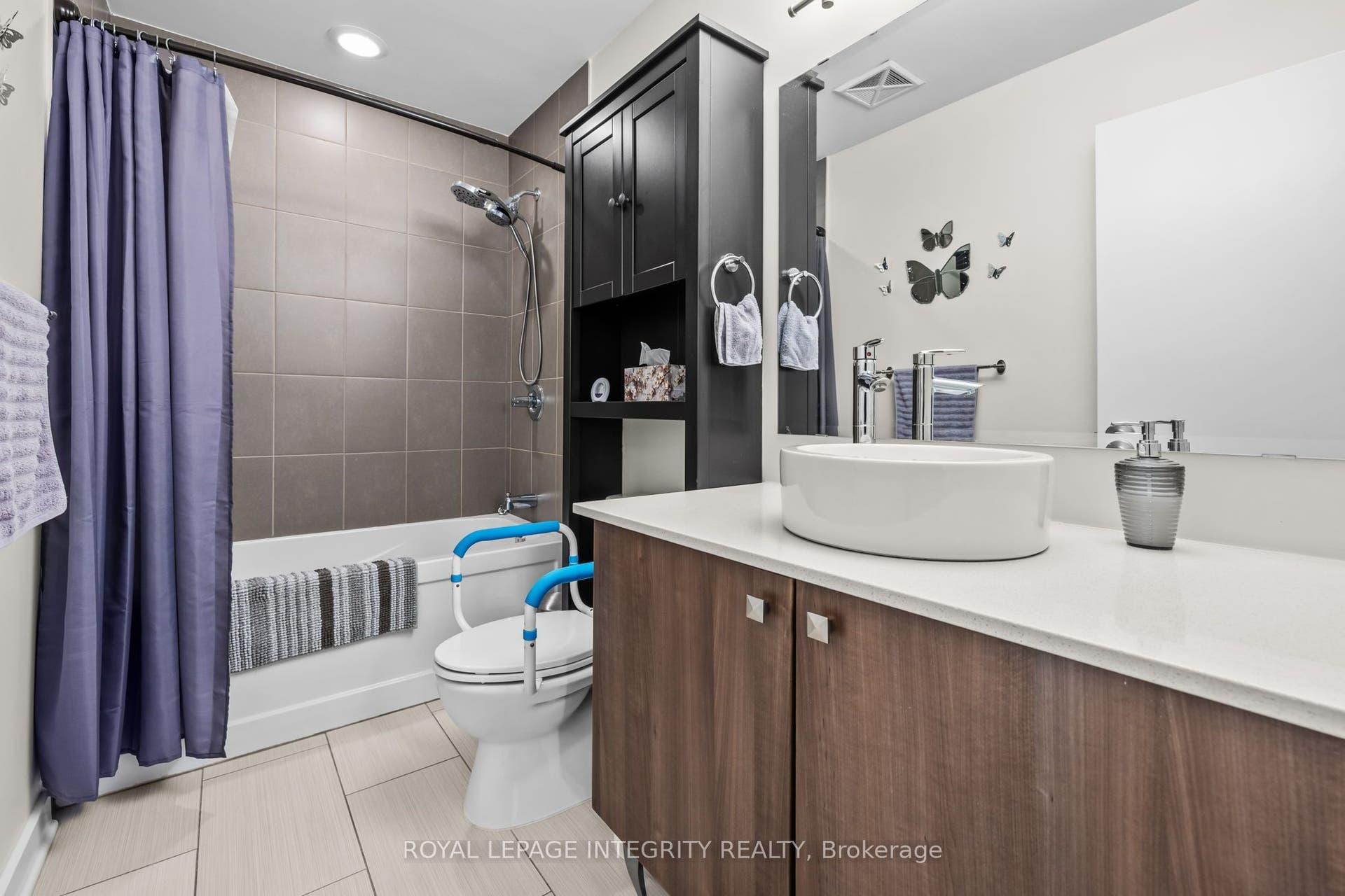 310 Centrum Boulevard, #309, Orleans - Cumberland And Area, Ottawa ON K1E 0A3
