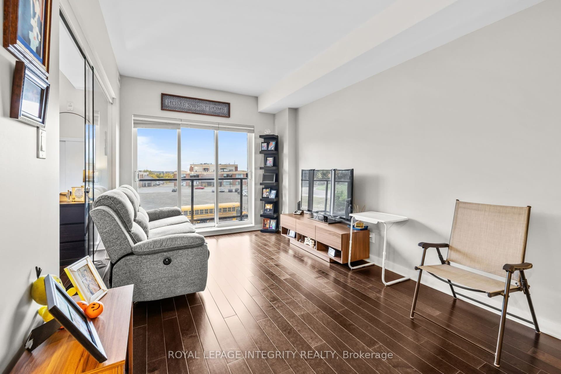 310 Centrum Boulevard, #309, Orleans - Cumberland And Area, Ottawa ON K1E 0A3
