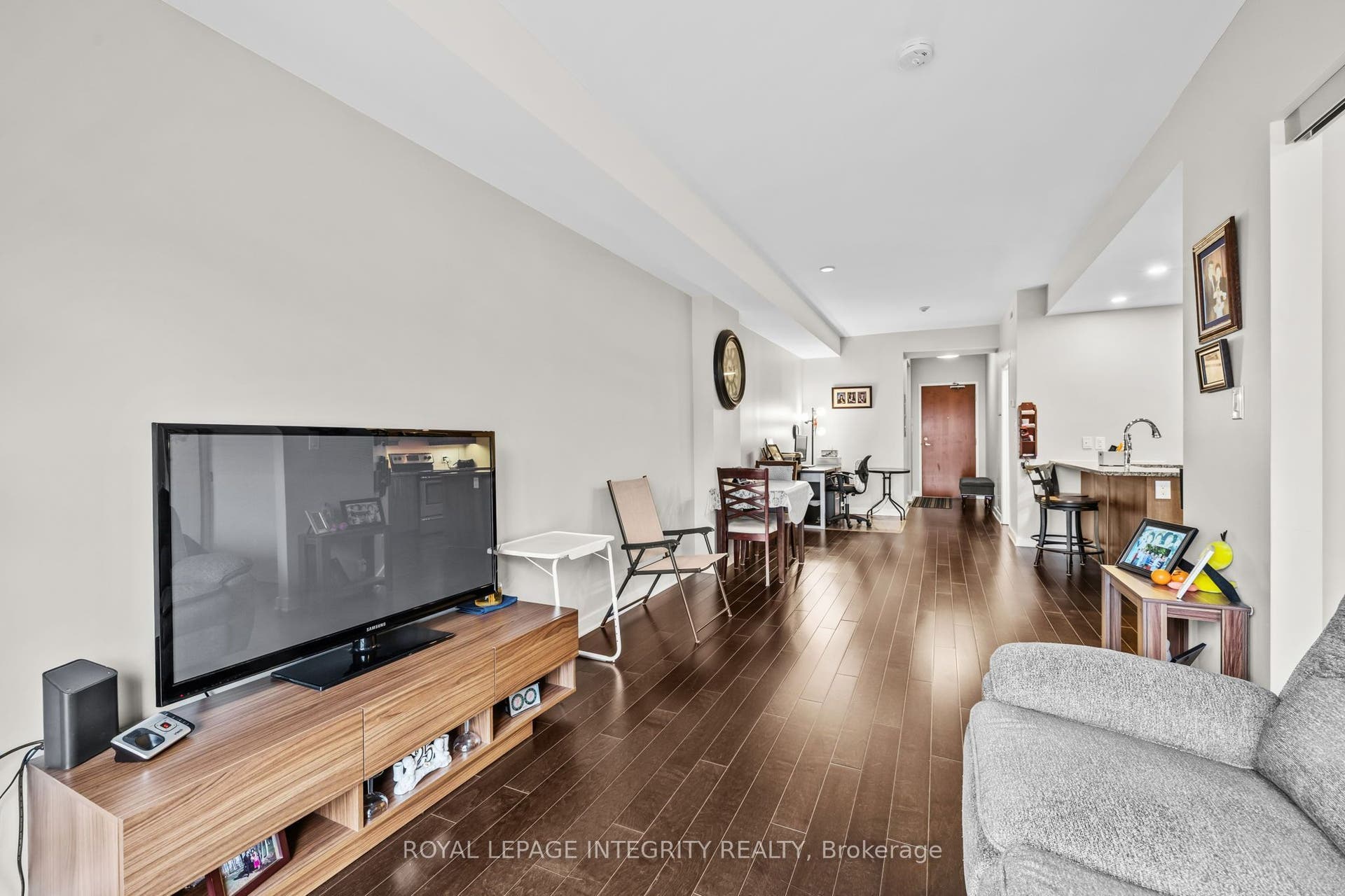 310 Centrum Boulevard, #309, Orleans - Cumberland And Area, Ottawa ON K1E 0A3