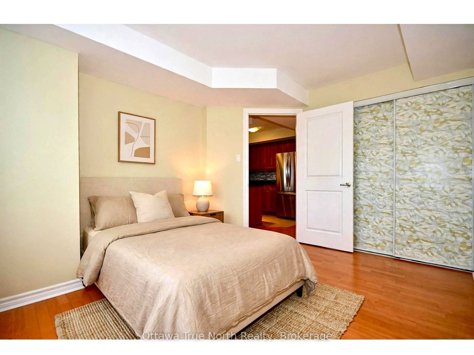 Virturl staged second bedroom