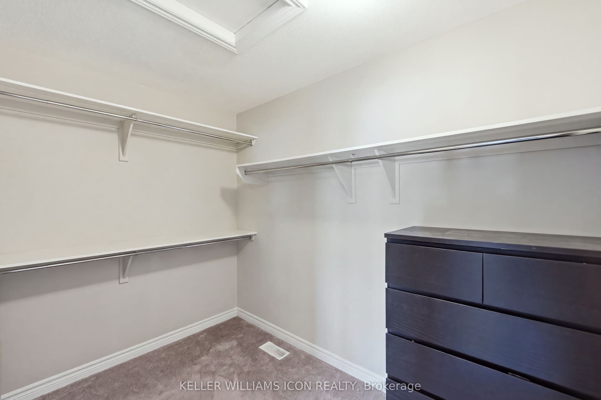 235 Bandelier Way, Stittsville - Munster - Richmond, Ottawa ON K2C 0C1 235 Bandelier Way, Stittsville - Munster - Richmond, Ottawa ON K2C 0C1