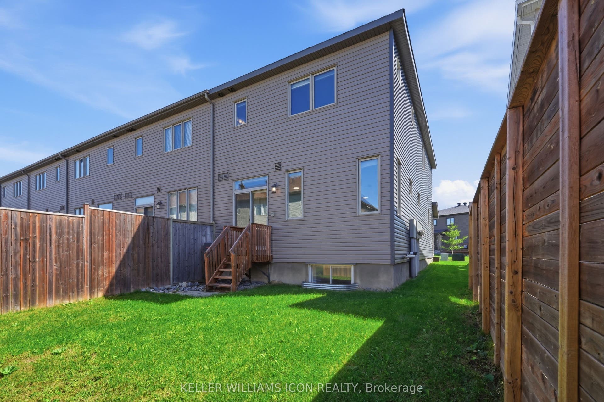 235 Bandelier Way, Stittsville - Munster - Richmond, Ottawa ON K2C 0C1 235 Bandelier Way, Stittsville - Munster - Richmond, Ottawa ON K2C 0C1
