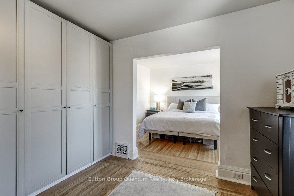 43 Rosslyn Avenue S, Hamilton, Hamilton ON L8M 3J1