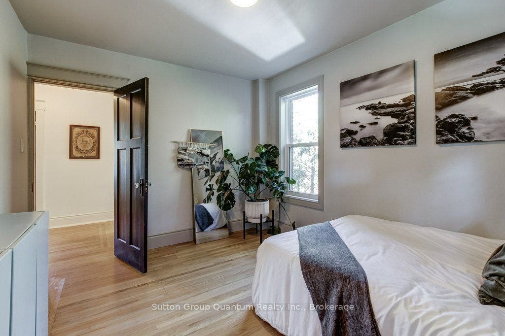 43 Rosslyn Avenue S, Hamilton, Hamilton ON L8M 3J1