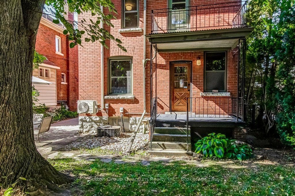43 Rosslyn Avenue S, Hamilton, Hamilton ON L8M 3J1