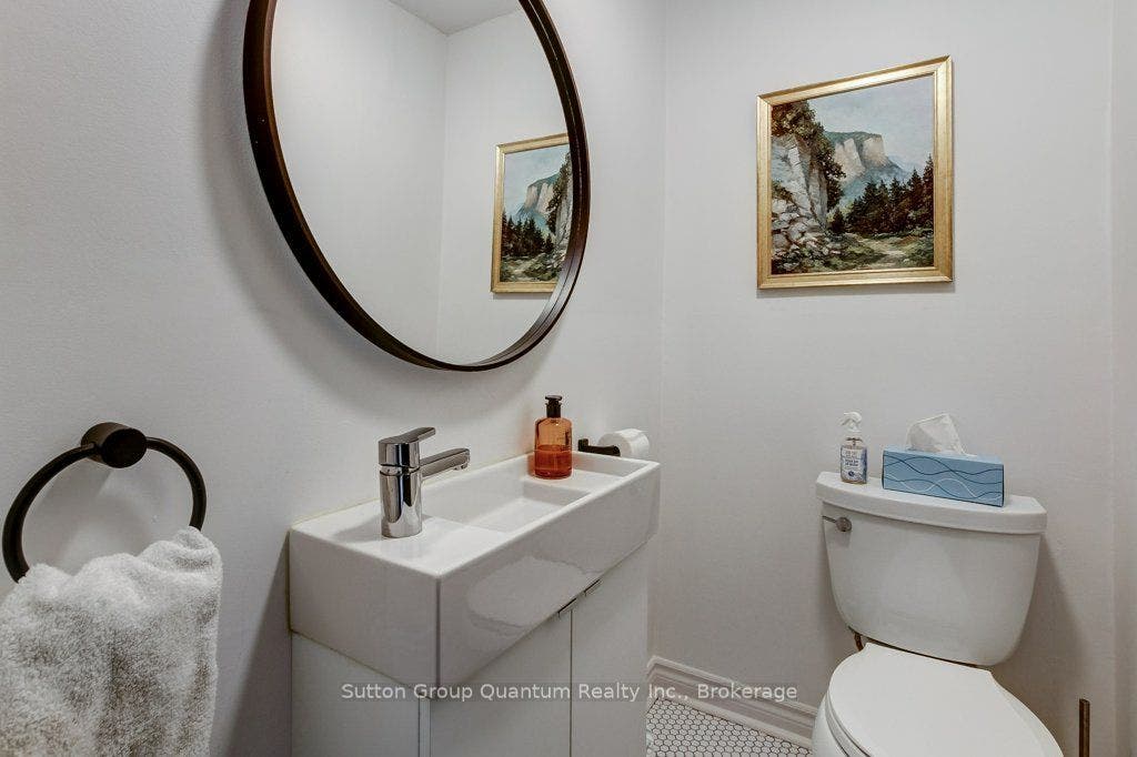 43 Rosslyn Avenue S, Hamilton, Hamilton ON L8M 3J1