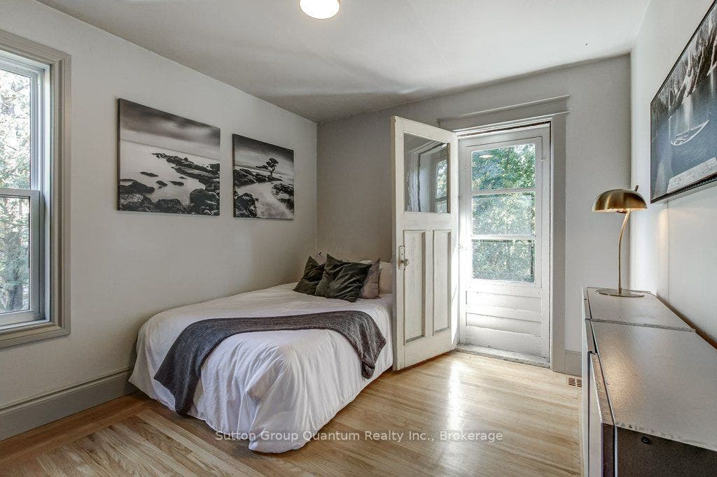 43 Rosslyn Avenue S, Hamilton, Hamilton ON L8M 3J1