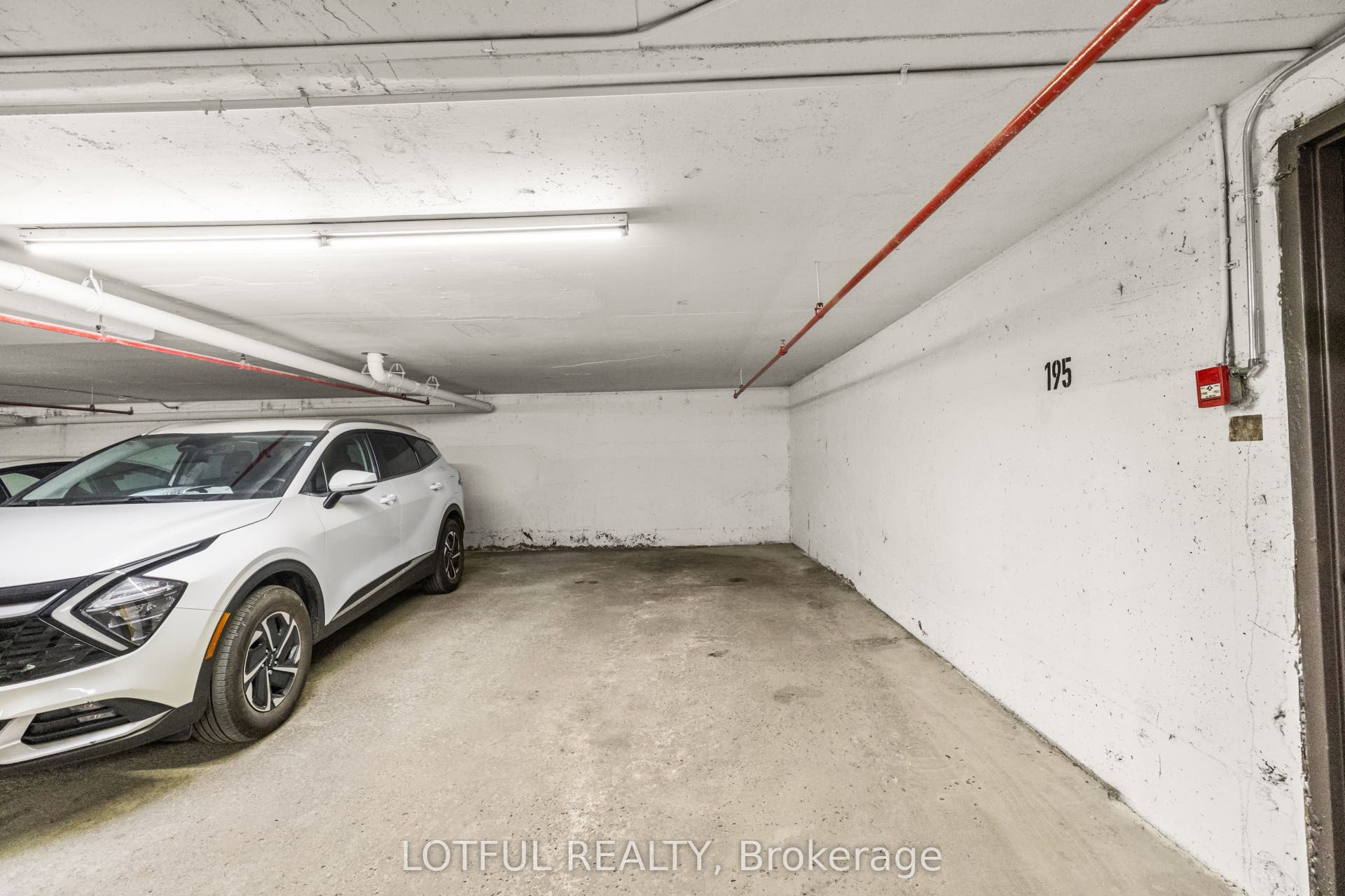 555 Brittany Drive, #104, Manor Park - Cardinal Glen And Area, Ottawa ON K1K 4C5 555 Brittany Drive, #104, Manor Park - Cardinal Glen And Area, Ottawa ON K1K 4C5