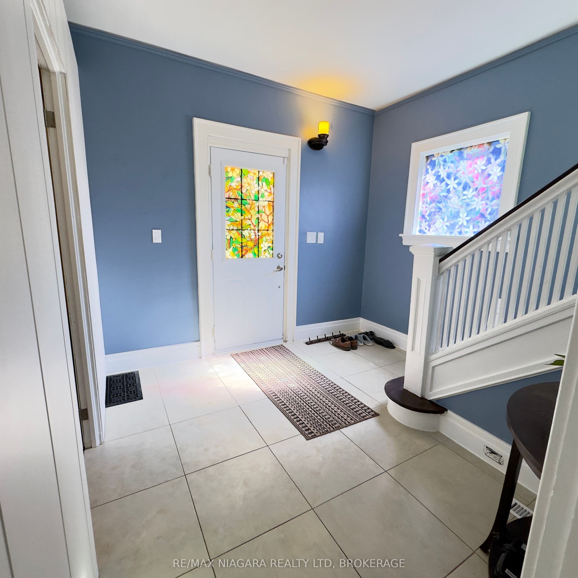 4825 Crysler Avenue, Niagara Falls, Niagara ON L2E 3W3