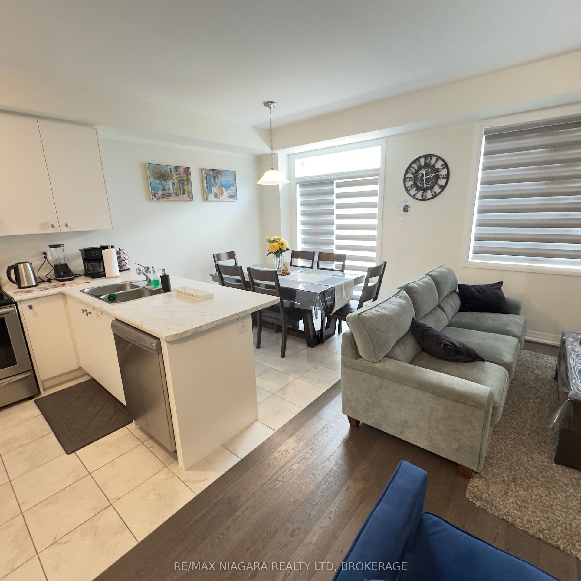 20 Velvet Way, Thorold, Niagara ON L2V 0P3